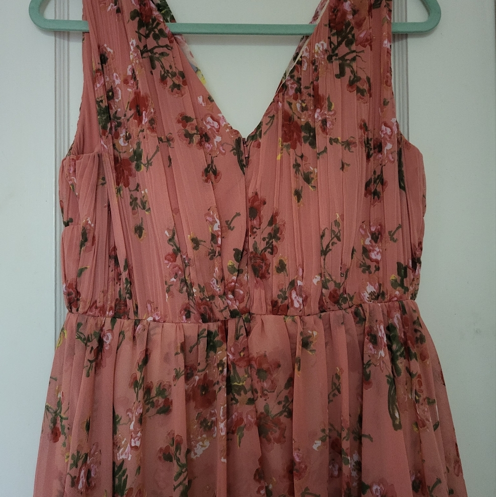 Midi floral sleeveless dress